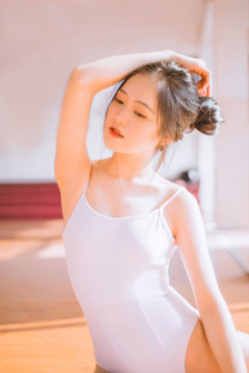 玩弄小馒头